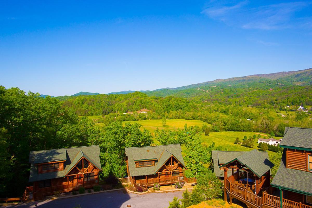 דירות פיג'ן פורג' Misty Mountain Hideaway מראה חיצוני תמונה